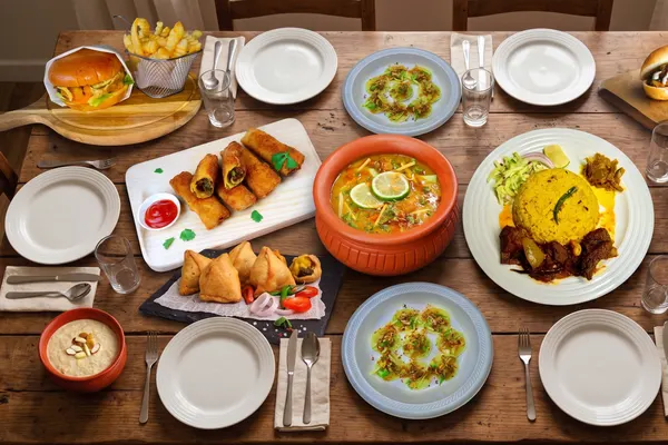 Dhaka Guys Halal Restaurant