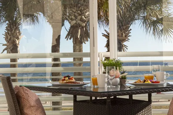 Doc Bales' Grill At The Hilton Daytona Beach Oceanfront Resort