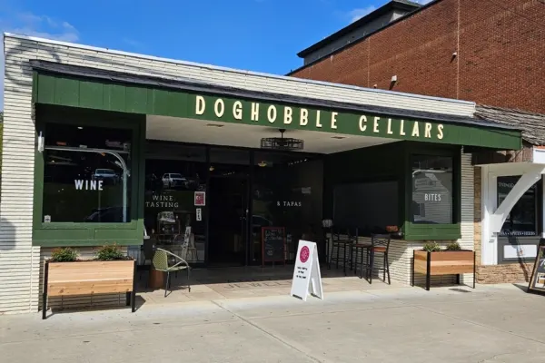 Doghobble Cellars