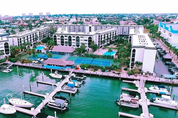 Dolphin Tiki Bar & Grill