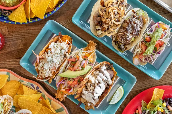 Dos Amigos Tacos