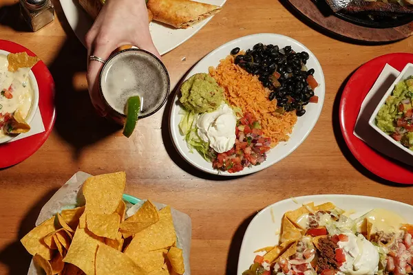Dos Palmas Mexican Grill
