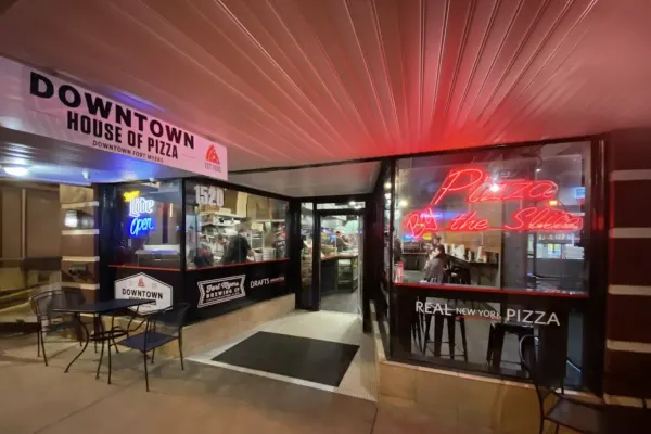 Downtown House of Pizza