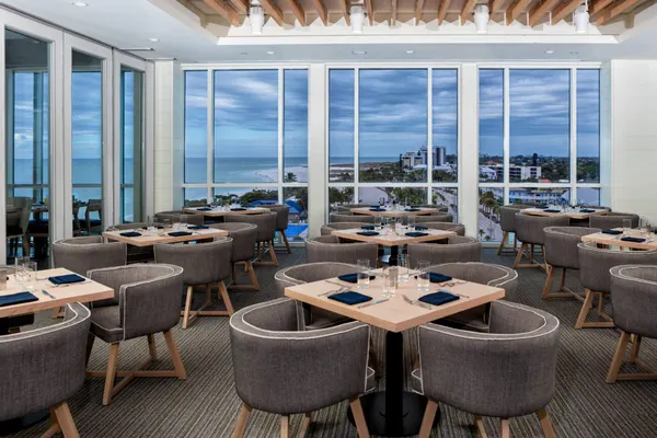 Drift Kitchen + Bar