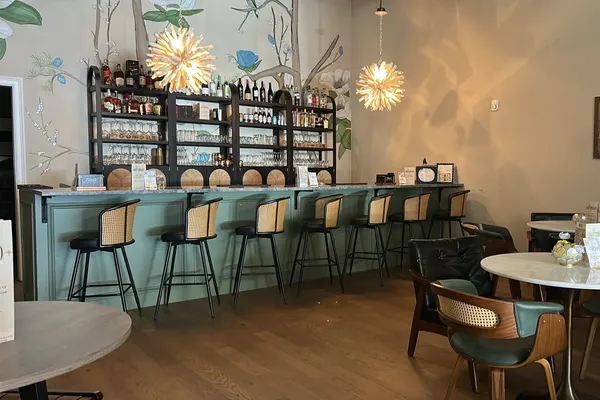 Driftwood Wine & Cocktails