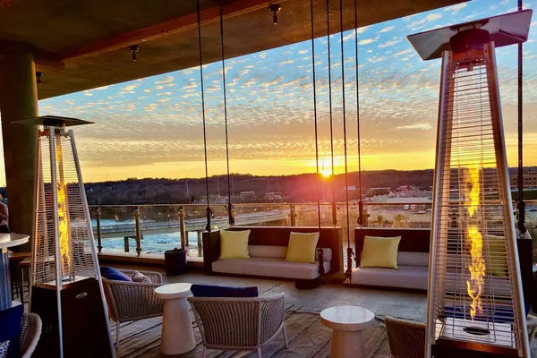Eighteen85 Rooftop Bar + Kitchen