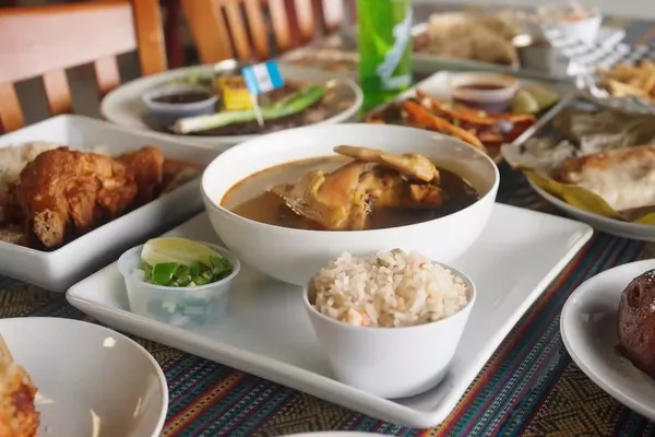 El Antojo Chapin