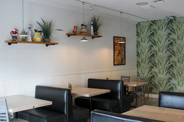 El Guanaco Taqueria Y Antojitos