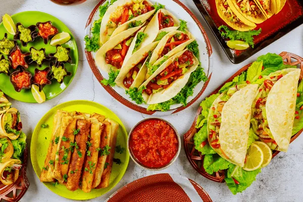 EL SAZÓN BAR & GRILL