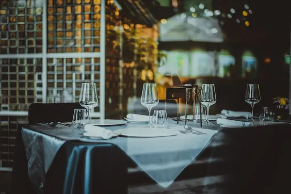 Elegance Bar & Grill