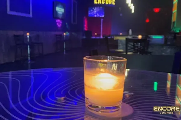 Encore Lounge