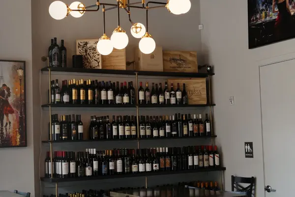 Exquisite Bistro