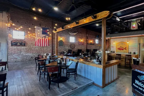 Fishtales Bar & Grill Zebulon