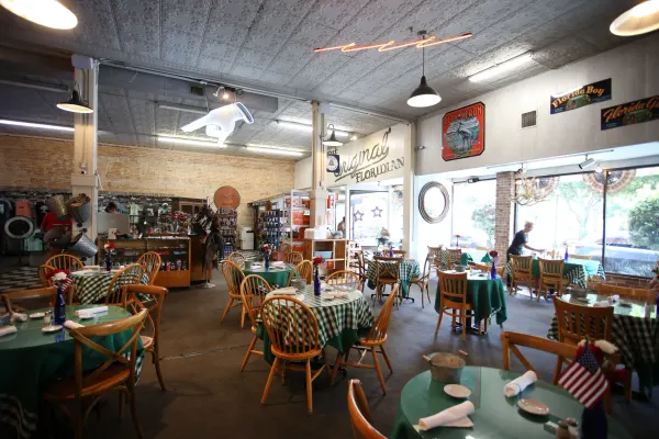 Florida Cracker Lunch On Limoges