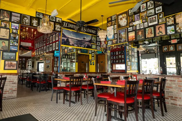 Floridian Restaurant