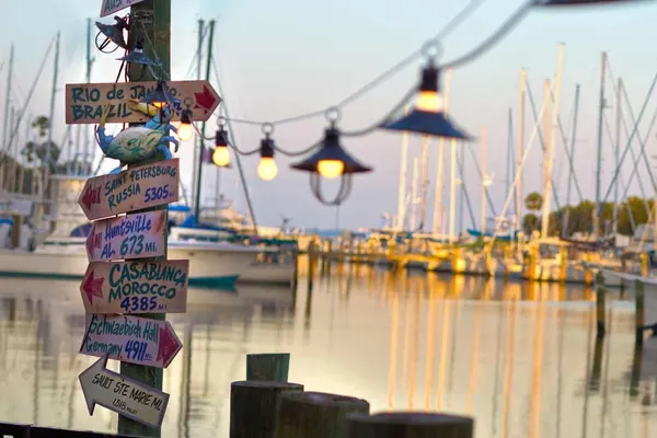 Fresco's Waterfront Bistro