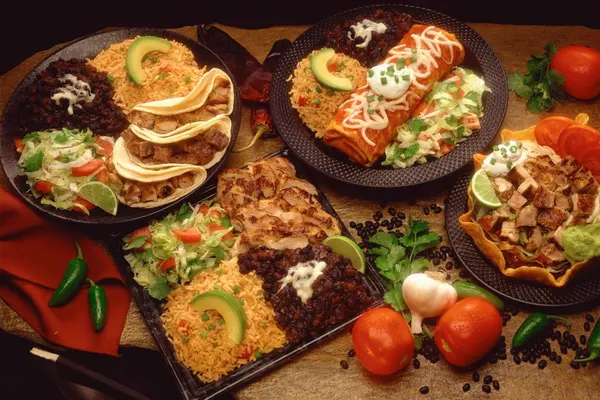 Fuego Comida & Tequila Lounge