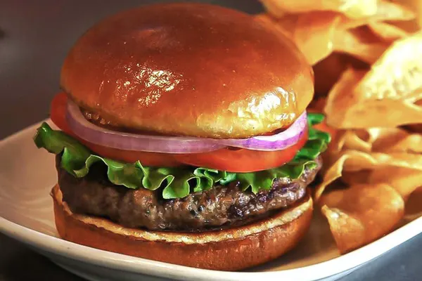 Gecko's Grill & Pub - Palmer Crossing