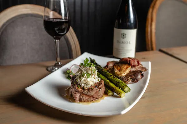 George Bistro + Bar