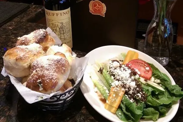 Gianni's