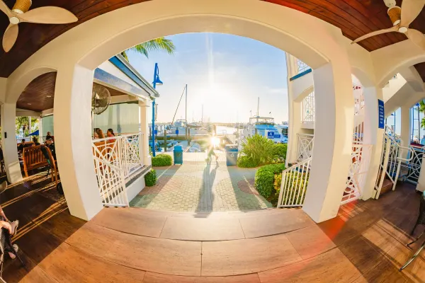 Gilbert's Coffee Bar - Sunset Bay