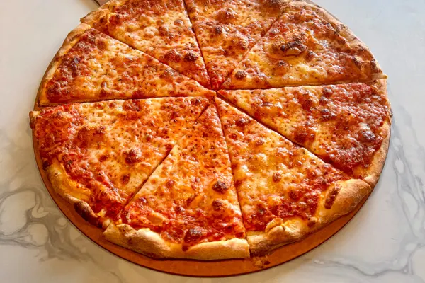 Giovanni's Pizzeria & Kitchen