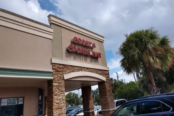Goose's Sports Bar