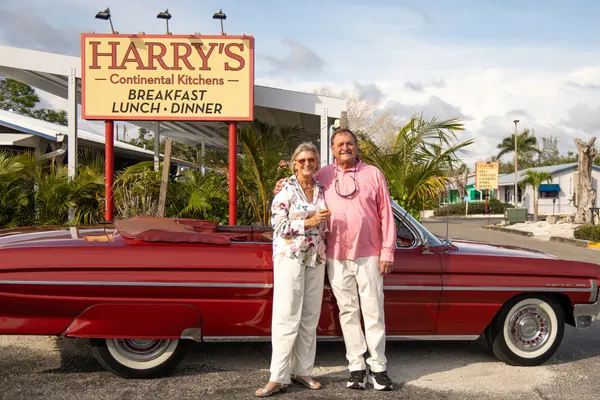 Harry's Continental Kitchens (Restaurant)