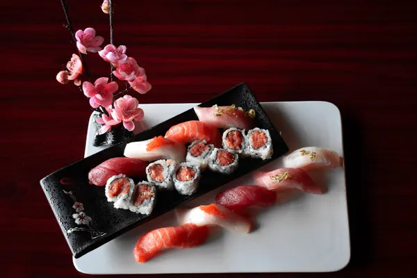 Hinode Sushi