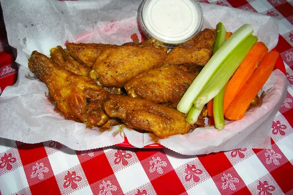 HJ Wings & Things
