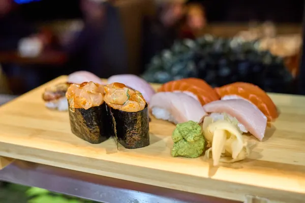 Hole in the Wall Sushi. Sushi Restaurant