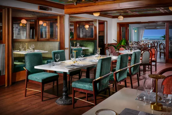 Hot Tin Roof Restaurant