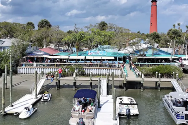 HT's Sand Bar & Bistro