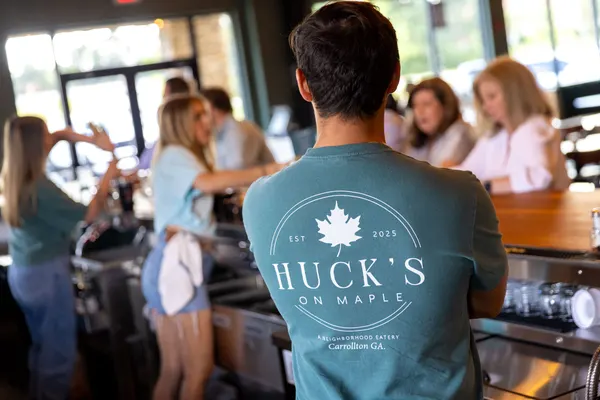 Huck’s on Maple