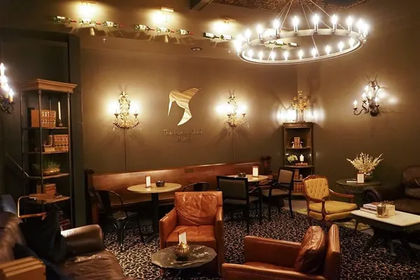 Hummingbird Wine Bar and Market