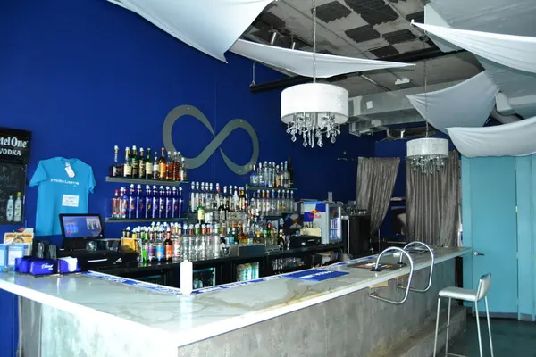 Infinity Lounge