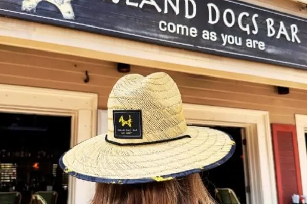 Island Dogs Bar