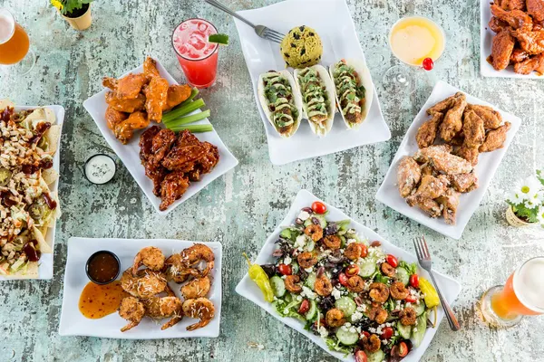 Island Wing Company Grill & Bar - Tallahassee Magnolia