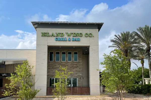 Island Wing Company