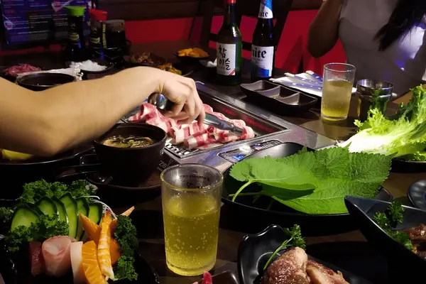Izziban Sushi & BBQ