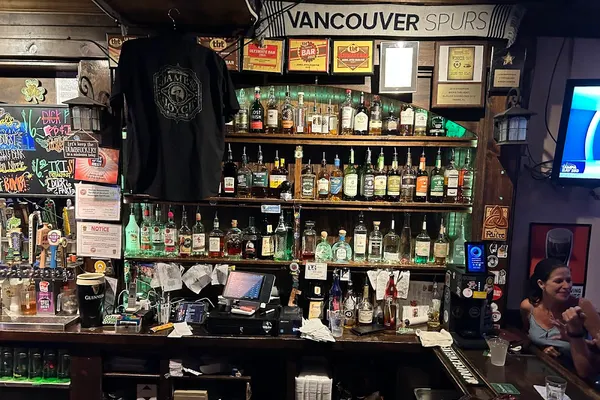 James Joyce Irish Pub & Eatery