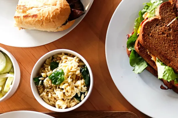Joe and Sam’s Café