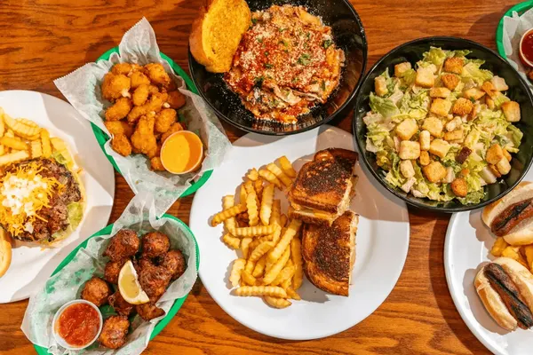 Jose's Uncle Al's Sports Cafe