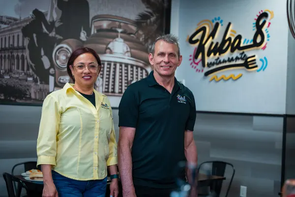 Kuba 8 Restaurant