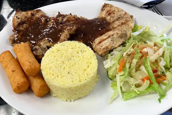 La Casa de Peinado Restaurant