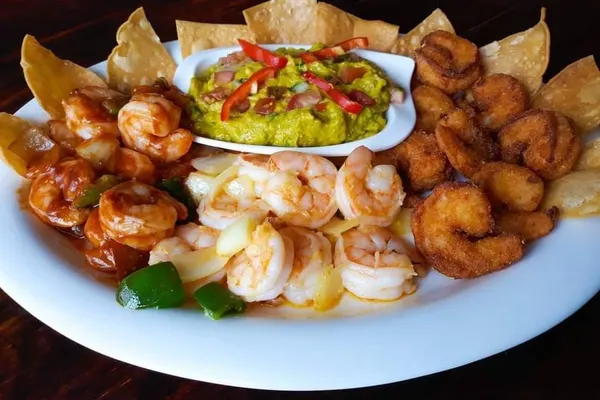 La Ideal Mexican Taqueria & Bakery/ice cream shop
