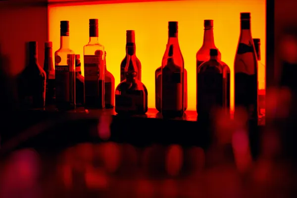 La Noche Lounge and Night Club