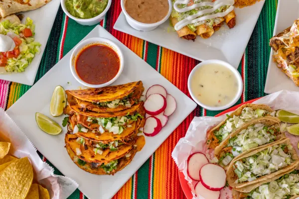La Plaza Mexican Kitchen