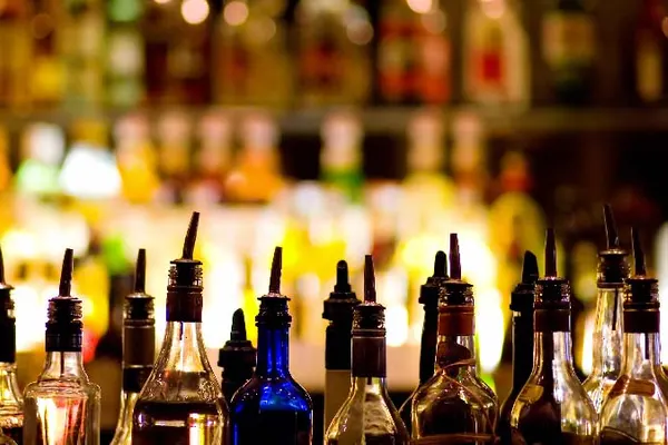 La's Midway Saloon
