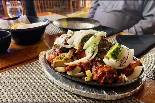 Lal Qila Restaurant & Catering